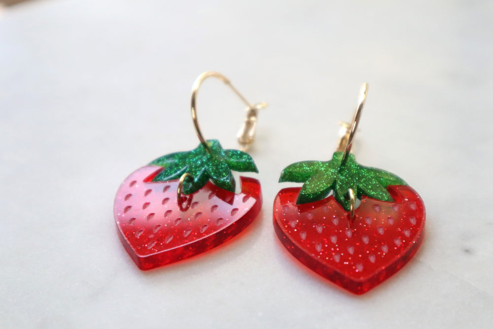 Strawberry hoops