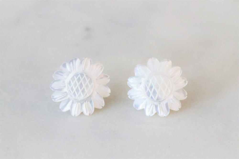 Mother of pearl sunflower earrings