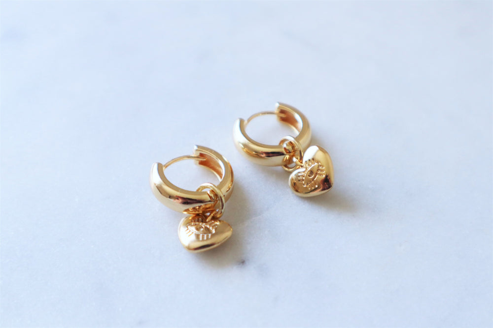 Chunky heart hoops