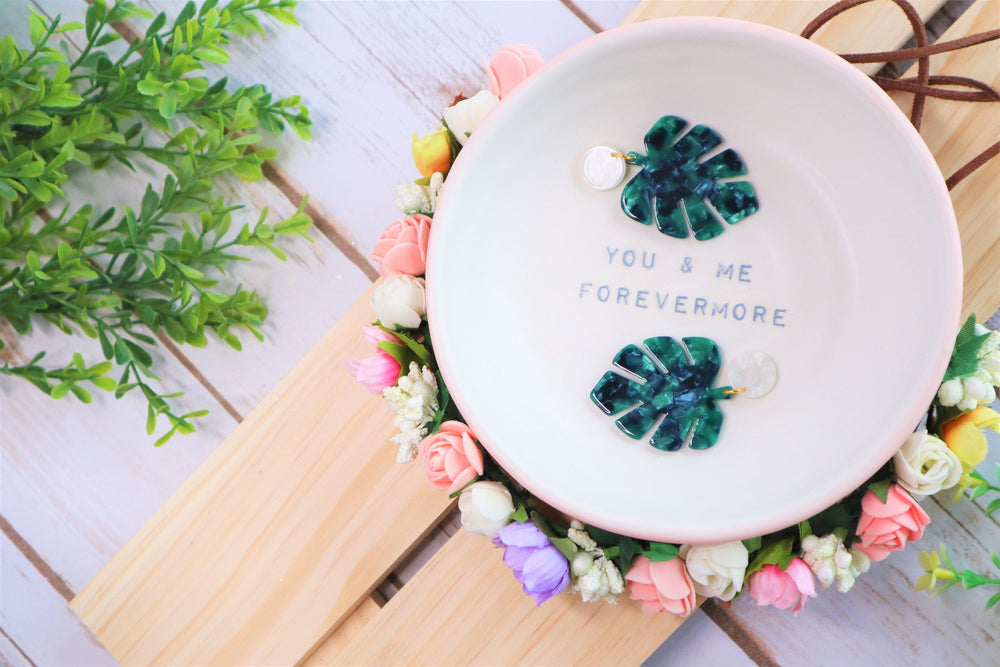 Green Monstera earrings